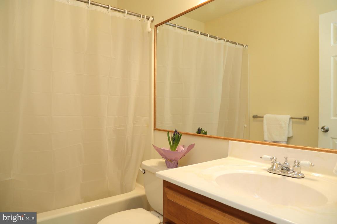 3145 Norcross Road Lancaster, PA 17603 - Photo 12 of 20 Gallery Image 12