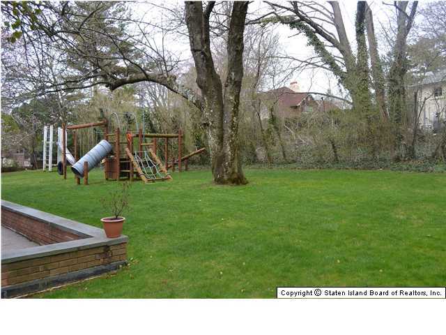 75 Romer Road Staten Island, NY 10304 - Photo 11 of 11 Additional Photo