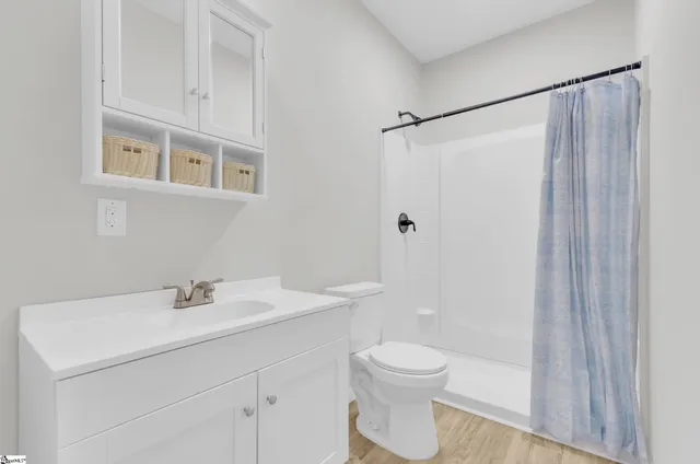 $664,900 | 139 Crawford Lake Drive, Easley, SC 29642