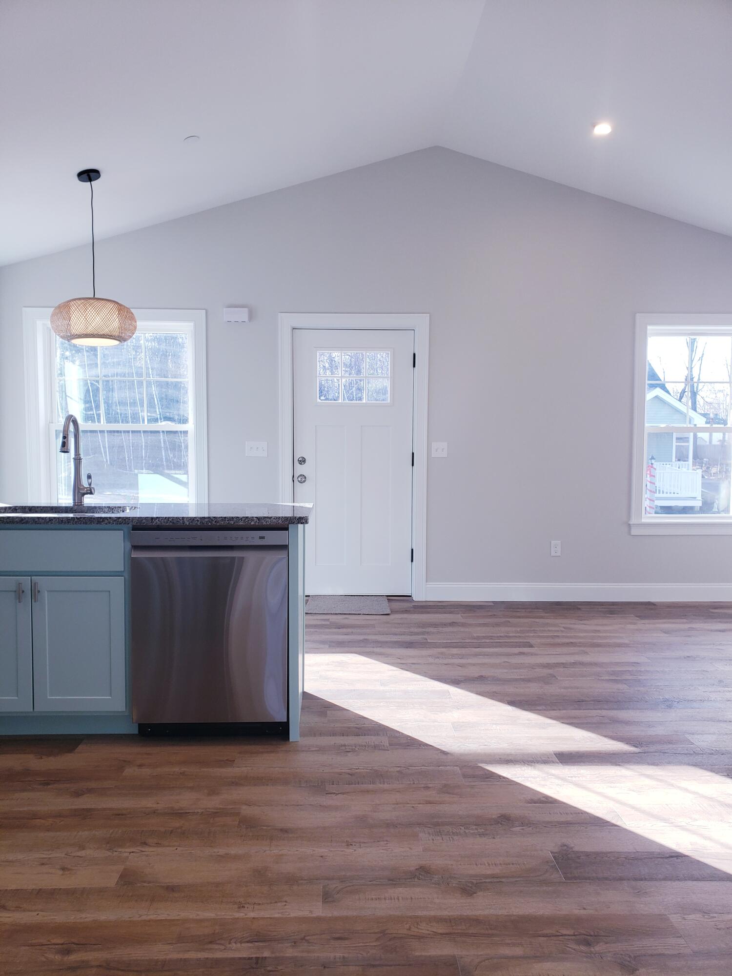 18 Heritage Way, Unit 14 Saco, ME 04072 - Photo 104 of 196 20250925_194122