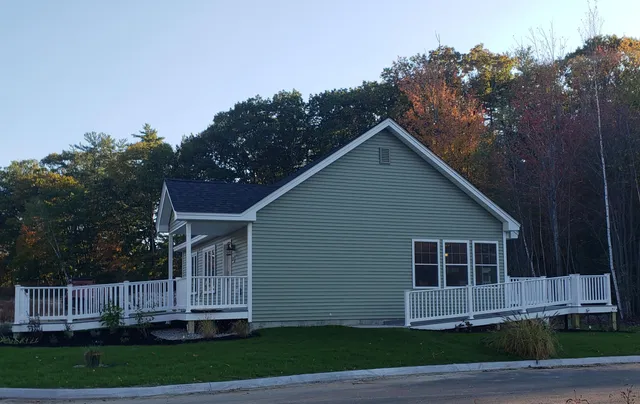 $500,000 | 18 Heritage Way, Unit 14, Saco, ME 04072