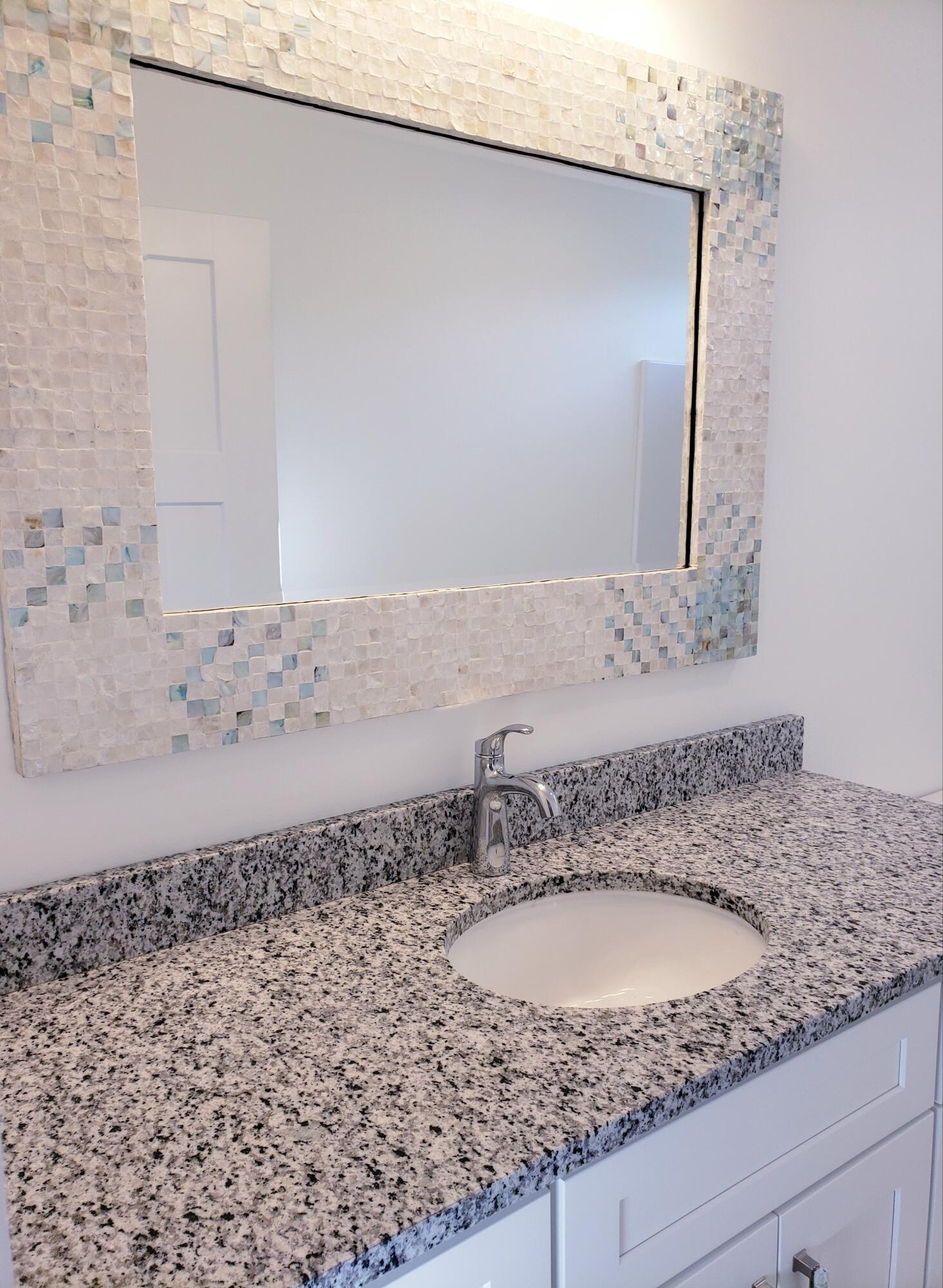 18 Heritage Way, Unit 14 Saco, ME 04072 - Photo 178 of 196 20251109_083043