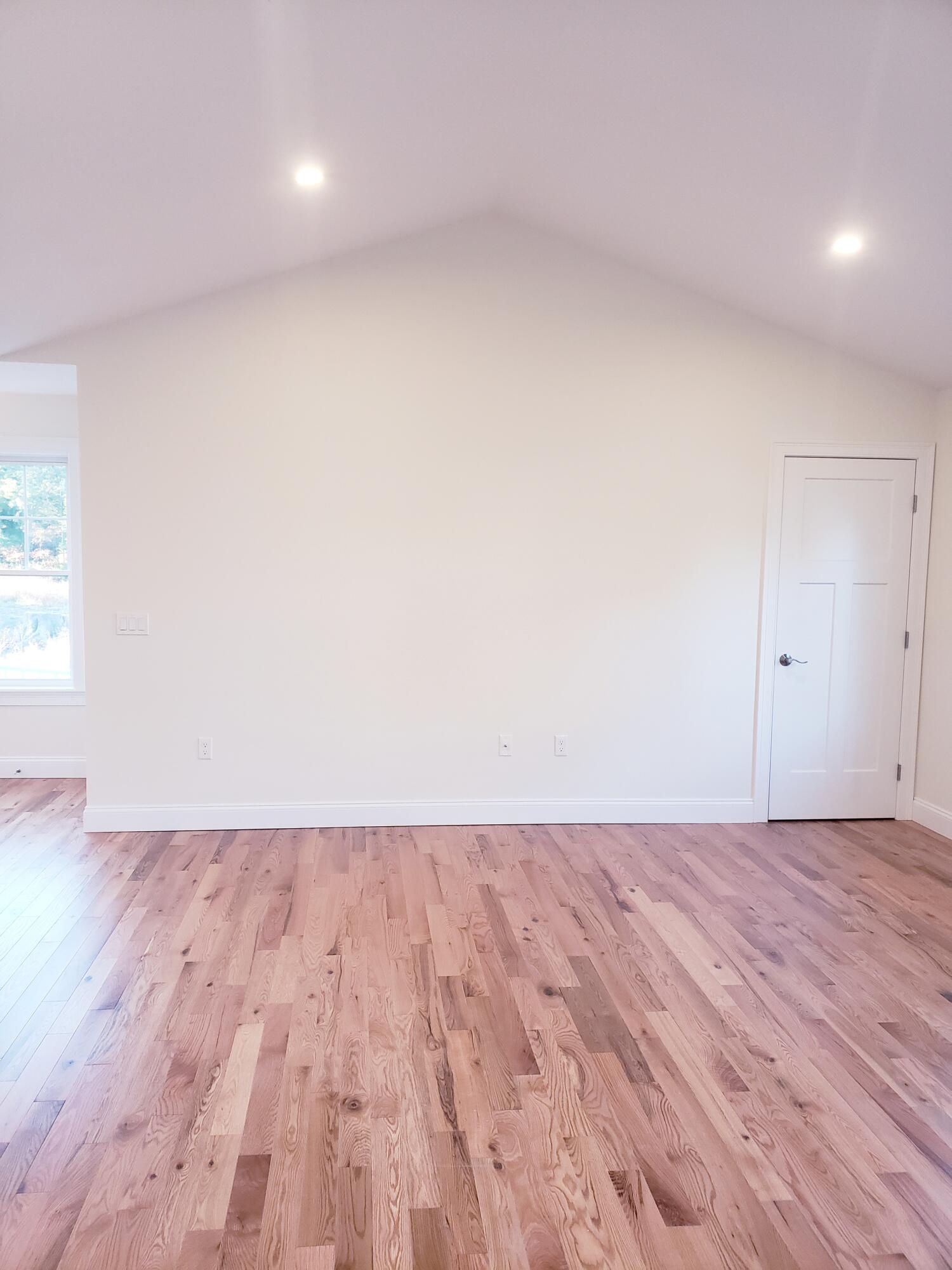 18 Heritage Way, Unit 14 Saco, ME 04072 - Photo 52 of 196 20250925_205211