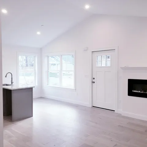 $500,000 | 18 Heritage Way, Unit 14, Saco, ME 04072