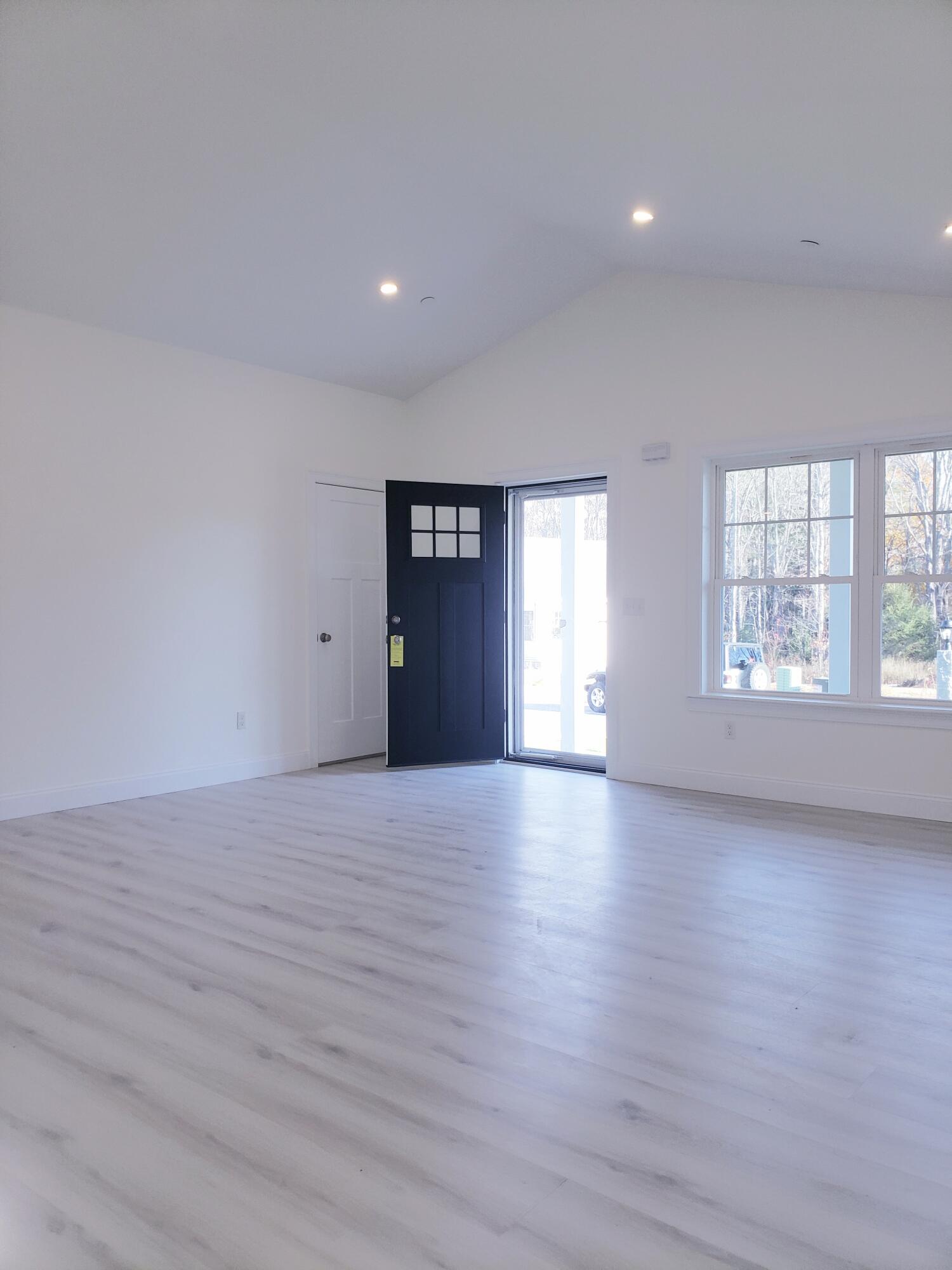 18 Heritage Way, Unit 14 Saco, ME 04072 - Photo 75 of 196 20251109_083116