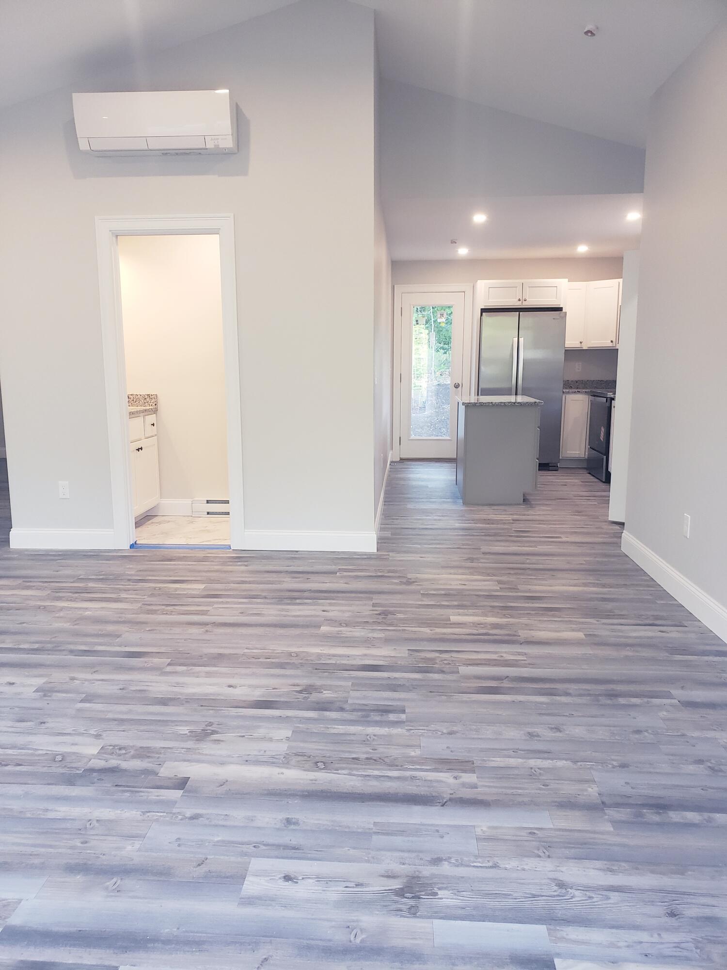 18 Heritage Way, Unit 14 Saco, ME 04072 - Photo 79 of 196 20250925_201642