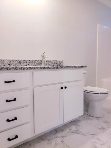 $500,000 | 18 Heritage Way, Unit 14, Saco, ME 04072