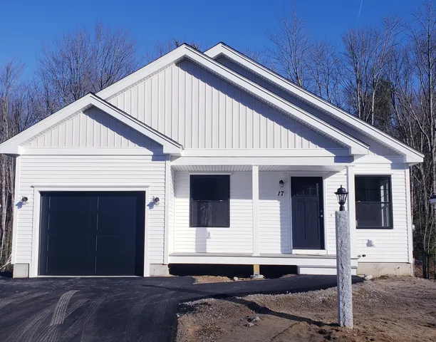 $500,000 | 18 Heritage Way, Unit 14, Saco, ME 04072