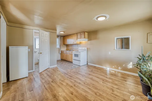 $2,249,950 | 3817-3819 94th Street Southwest, Lakewood, WA 98499