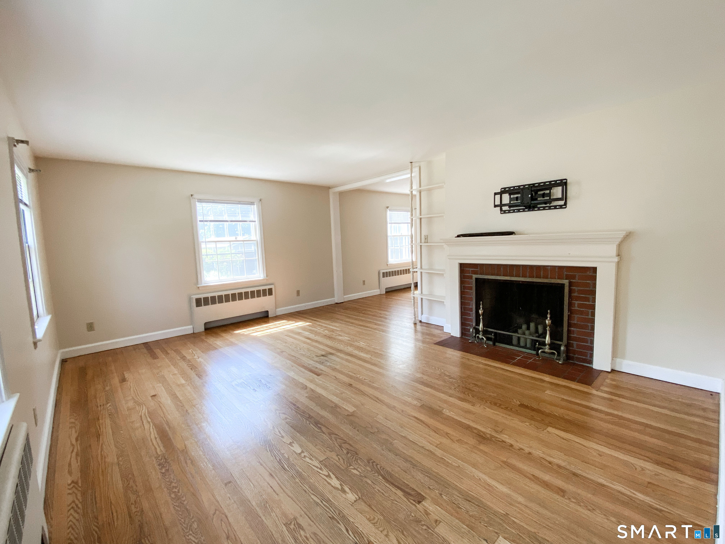 48 Bagley Road Southington, CT 06489 - Photo 2 of 37