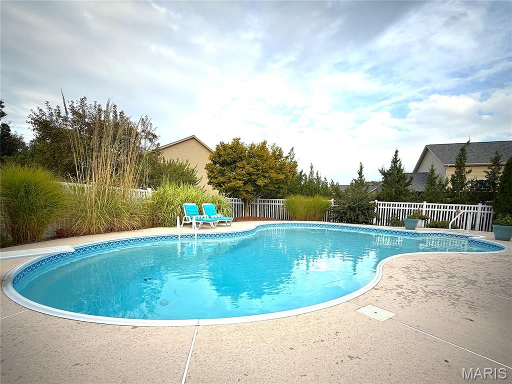 3110 Canyon Creek Road Belleville, IL 62221 - Photo 5 of 65