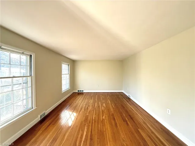 $2,050 | 2841 Deerwood Drive, Winston-Salem, NC 27103