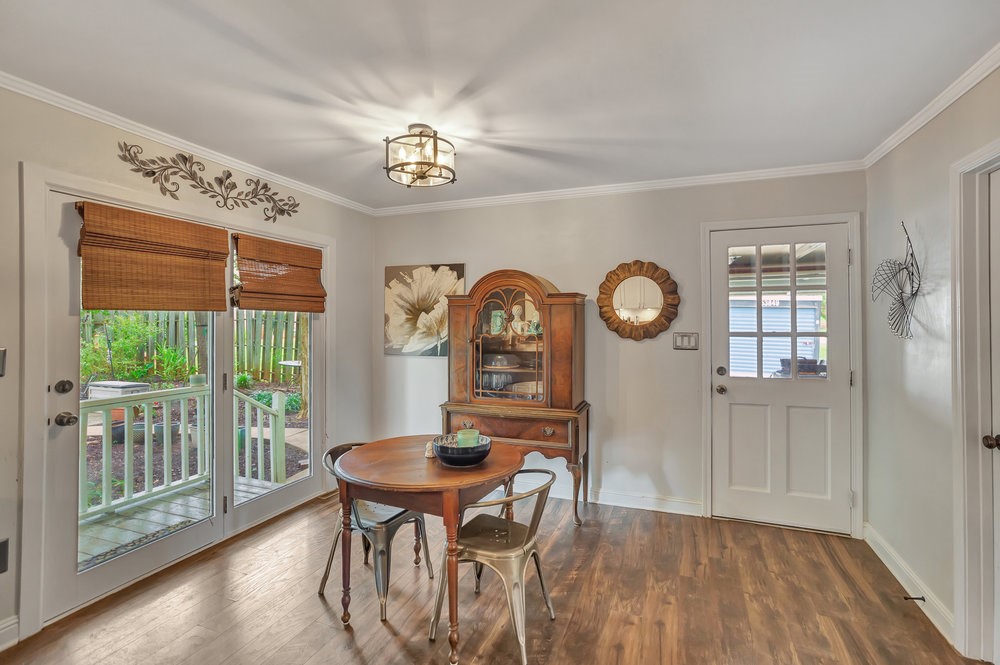 224 Regency Circle Anderson, SC 29625 - Photo 20 of 43 Breakfast nook