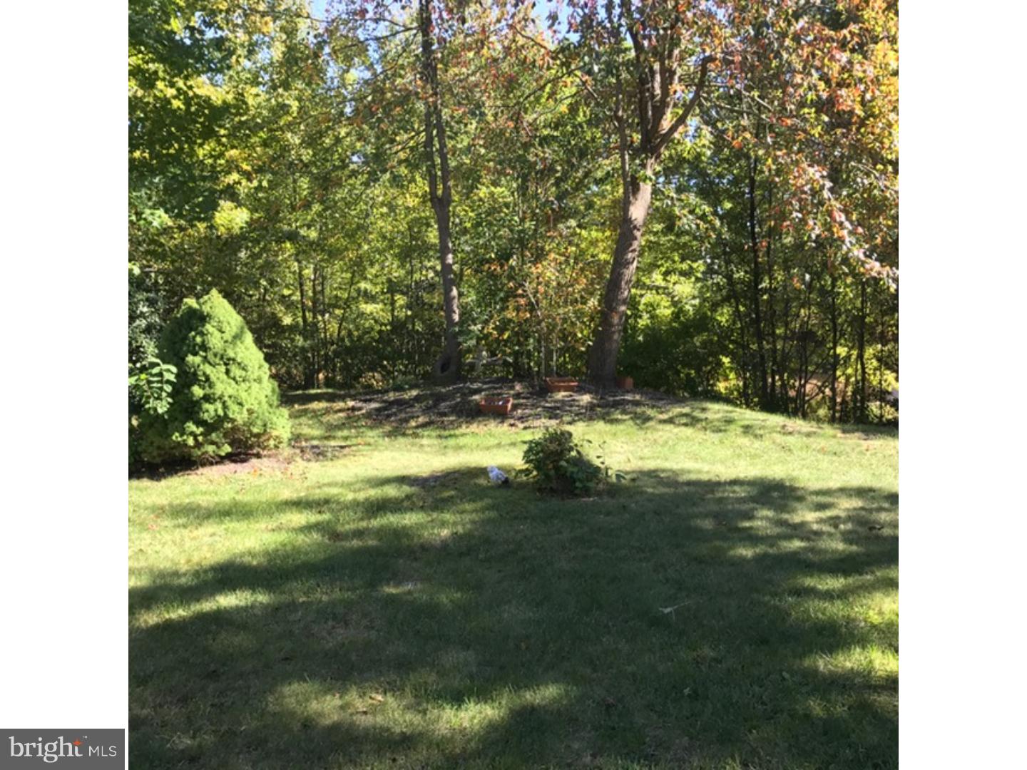 19 Mayfair Road Southampton, NJ 08088 - Photo 8 of 9 Gallery Image 8