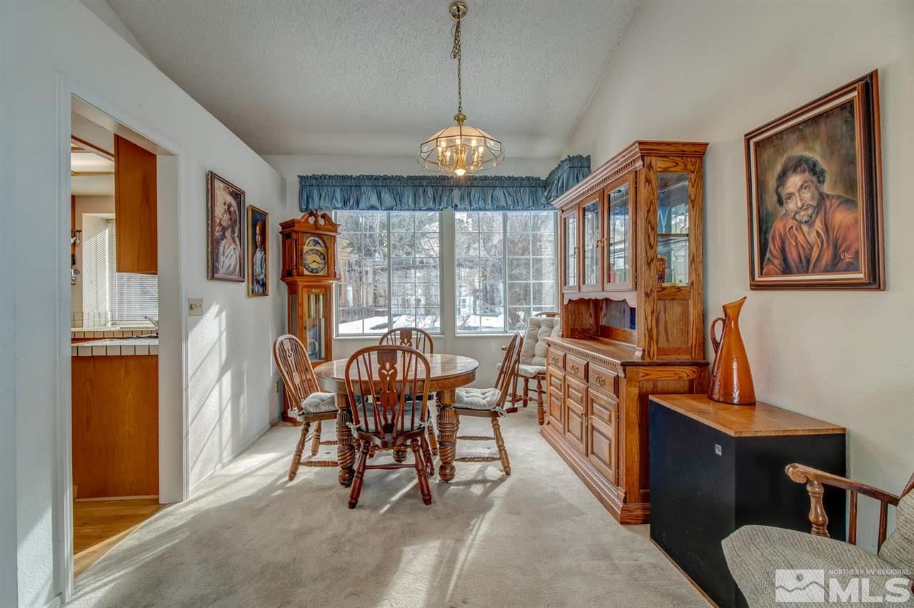 976 Ridgeview Drive Reno, NV 89511 - Photo 6 of 25 Photo 6