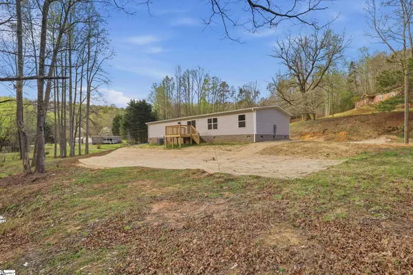 $229,000 | 566 Connelly Road, Pickens, SC 29671
