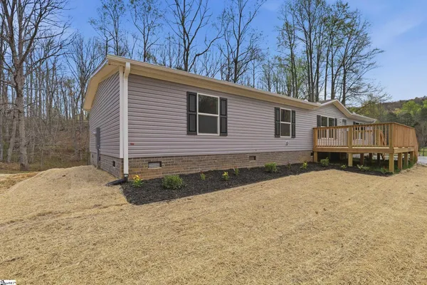 $229,000 | 566 Connelly Road, Pickens, SC 29671