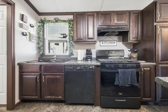 $219,000 | 901 Valley Street, Rushville, MO 64484