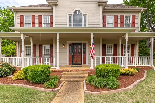 $472,500 | 780 Autumn Winds Drive, Collierville, TN 38017