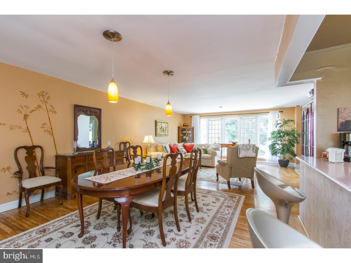 2038 Springhouse Road Broomall, PA 19008 - Photo 2 of 23