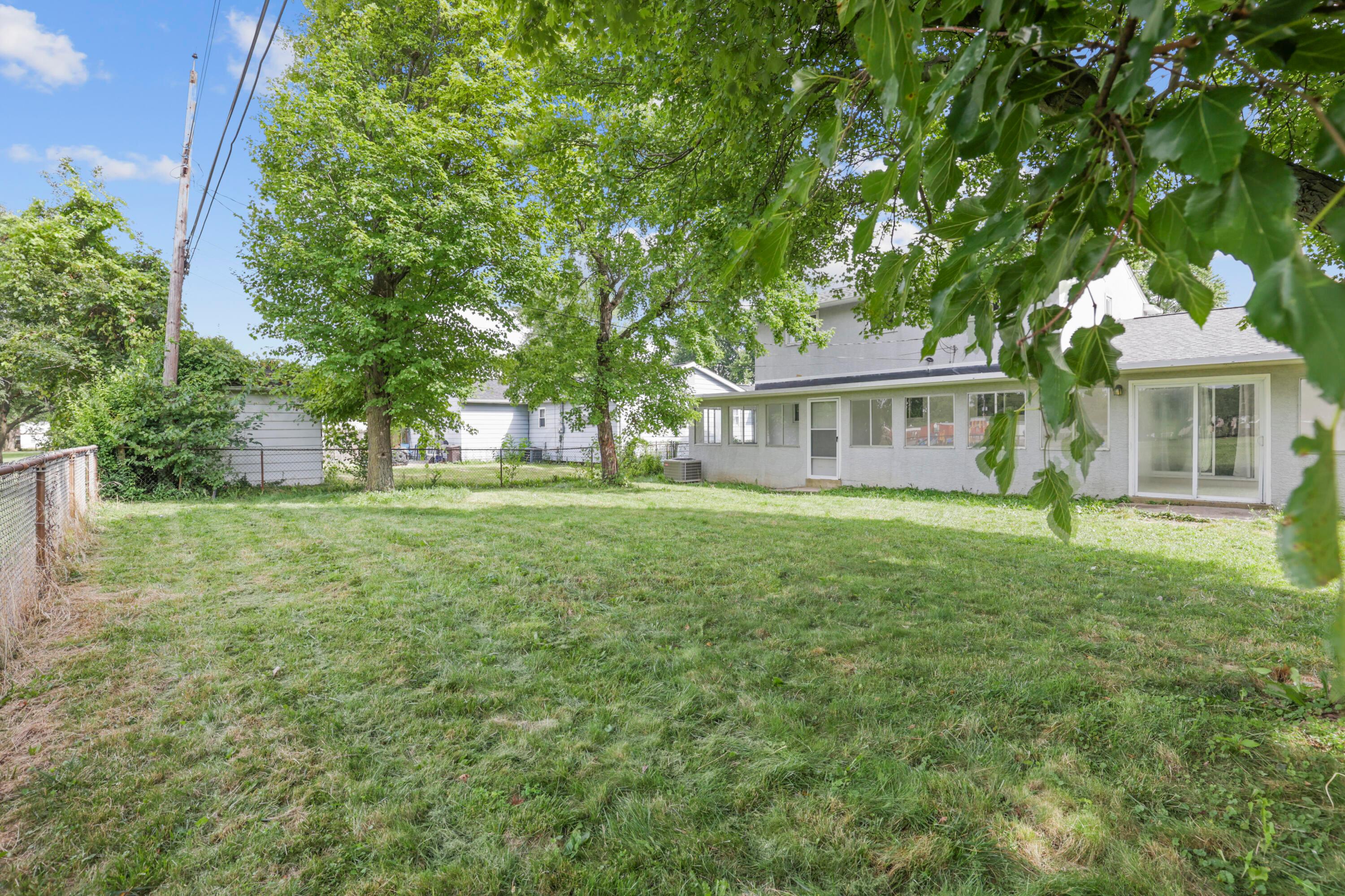 2182 Balmoral Road Columbus, OH 43229 - Photo 48 of 54 0N4A10006