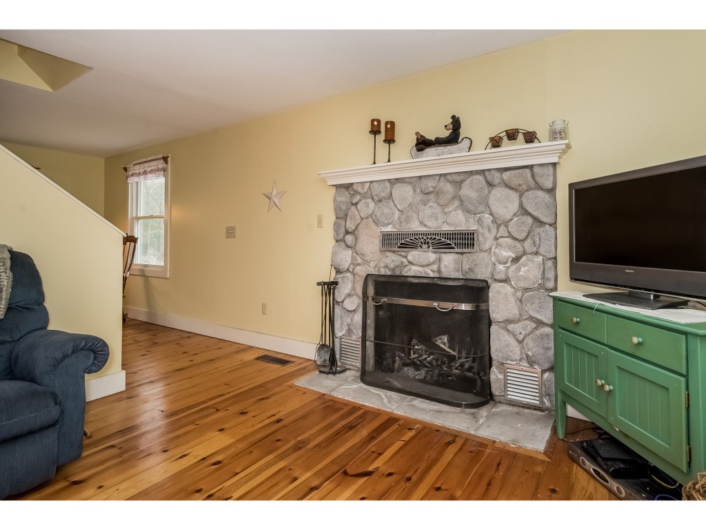 111 North Shore Road New Durham, NH 03855 - Photo 14 of 36 Gallery Image 14