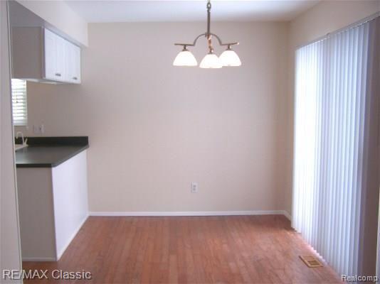 24572 Park Ridge Court Novi, MI 48375 - Photo 4 of 13 Dining Room
