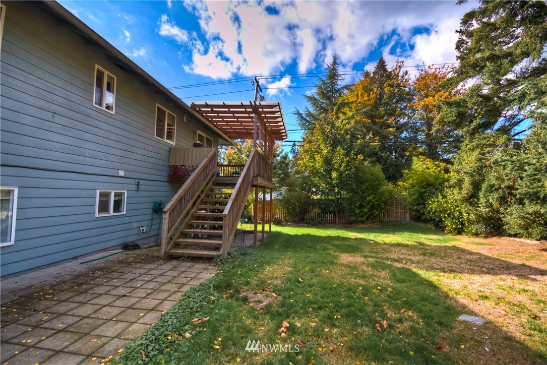 325 217th Place Southwest Bothell, WA 98021 - Photo 22 of 23