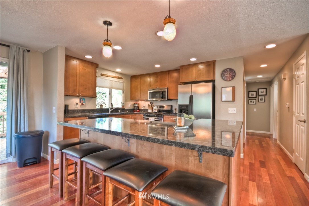 325 217th Place Southwest Bothell, WA 98021 - Photo 10 of 23