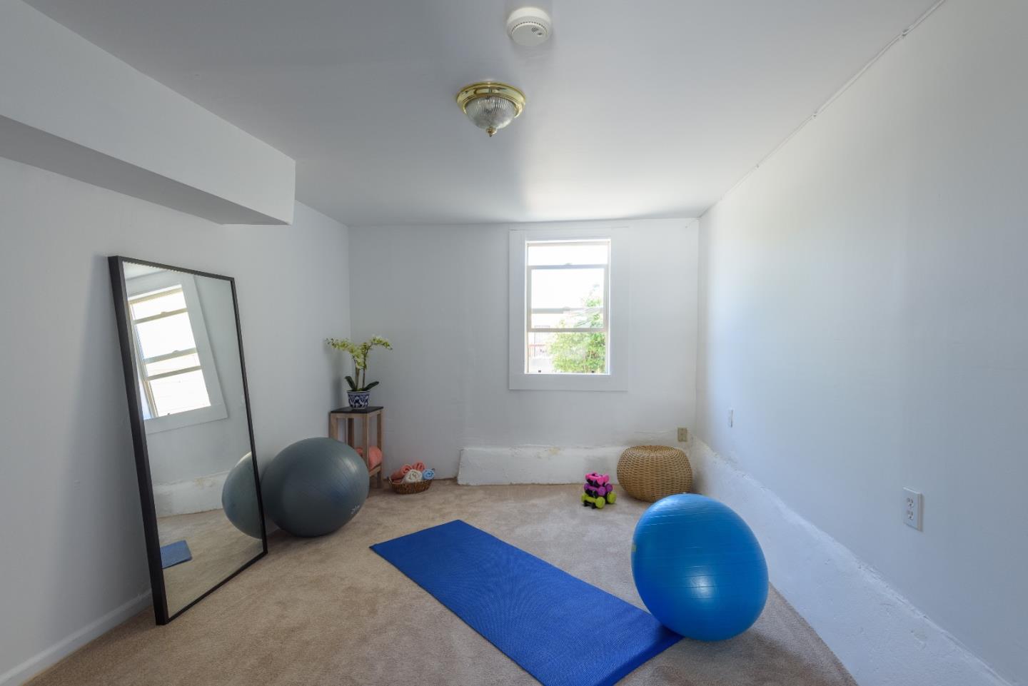 351 Rio Verde Street Daly City, CA 94014 - Photo 13 of 15 Gallery Image 13