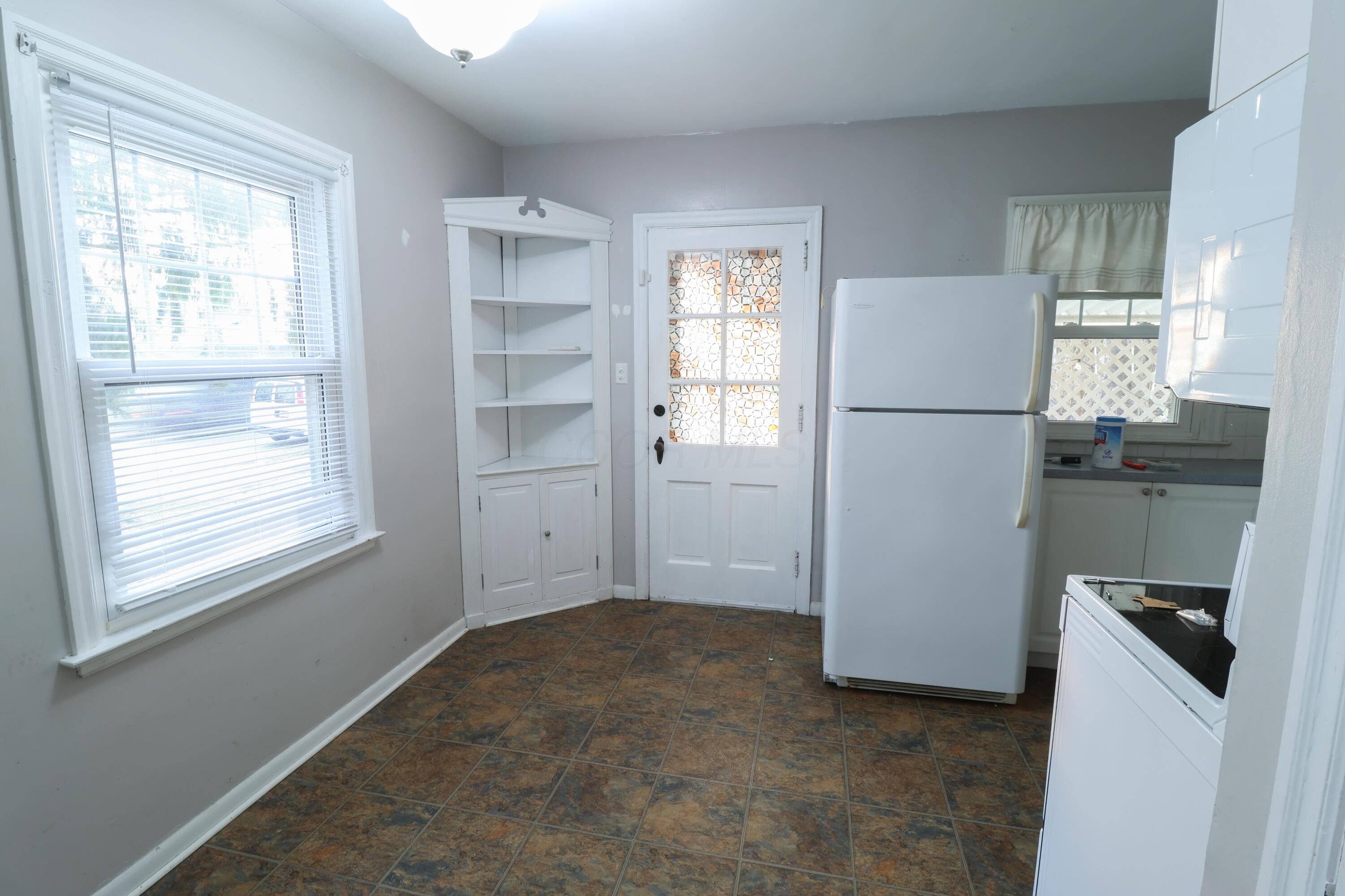 970 Piedmont Road Columbus, OH 43224 - Photo 7 of 17 853A9648-2