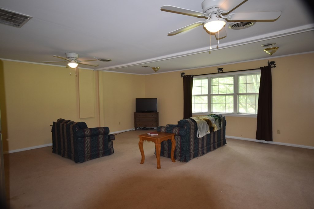 2837 Mary Ridge Farm Road Sevierville, TN 37862 - Photo 5 of 26 Gallery Image 5