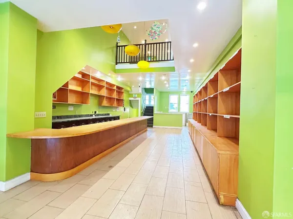 $1,650,000 | 550-552 Grant Avenue, San Francisco, CA 94108