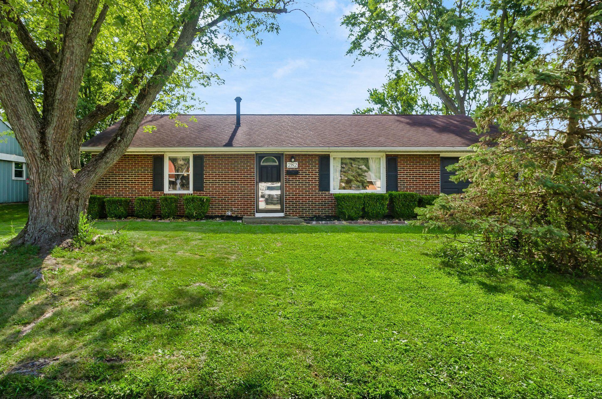 282 Lincolnshire Road Gahanna, OH 43230 - Photo 3 of 42 005_77165_D Licolnshire Rd005