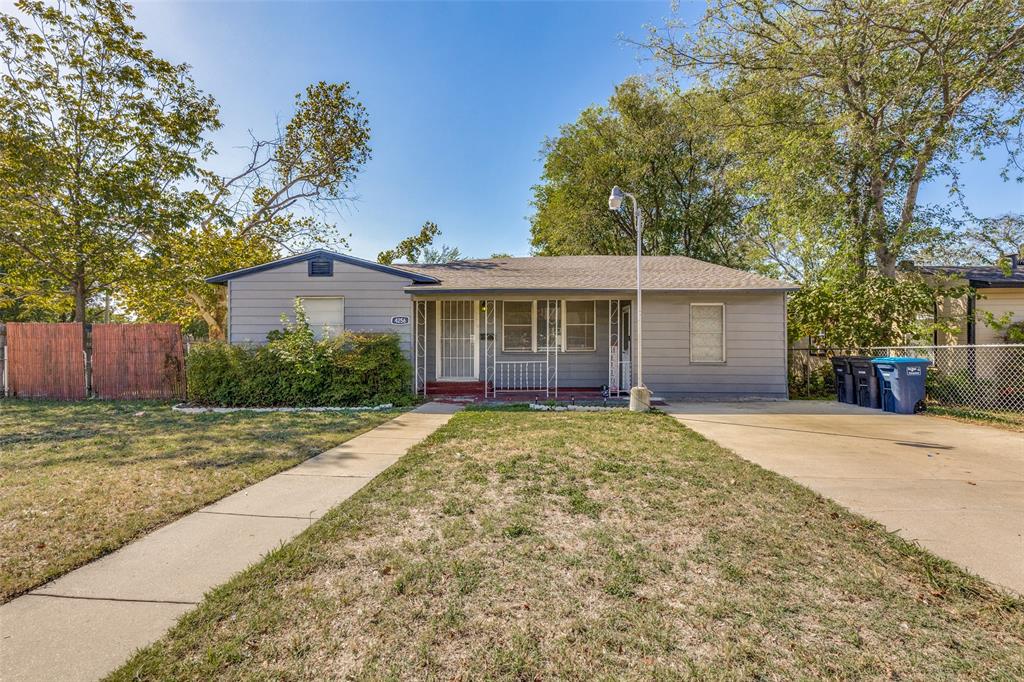 4256 Standish Road Fort Worth, TX 76133 - Photo 1 of 22 Gallery Image 1