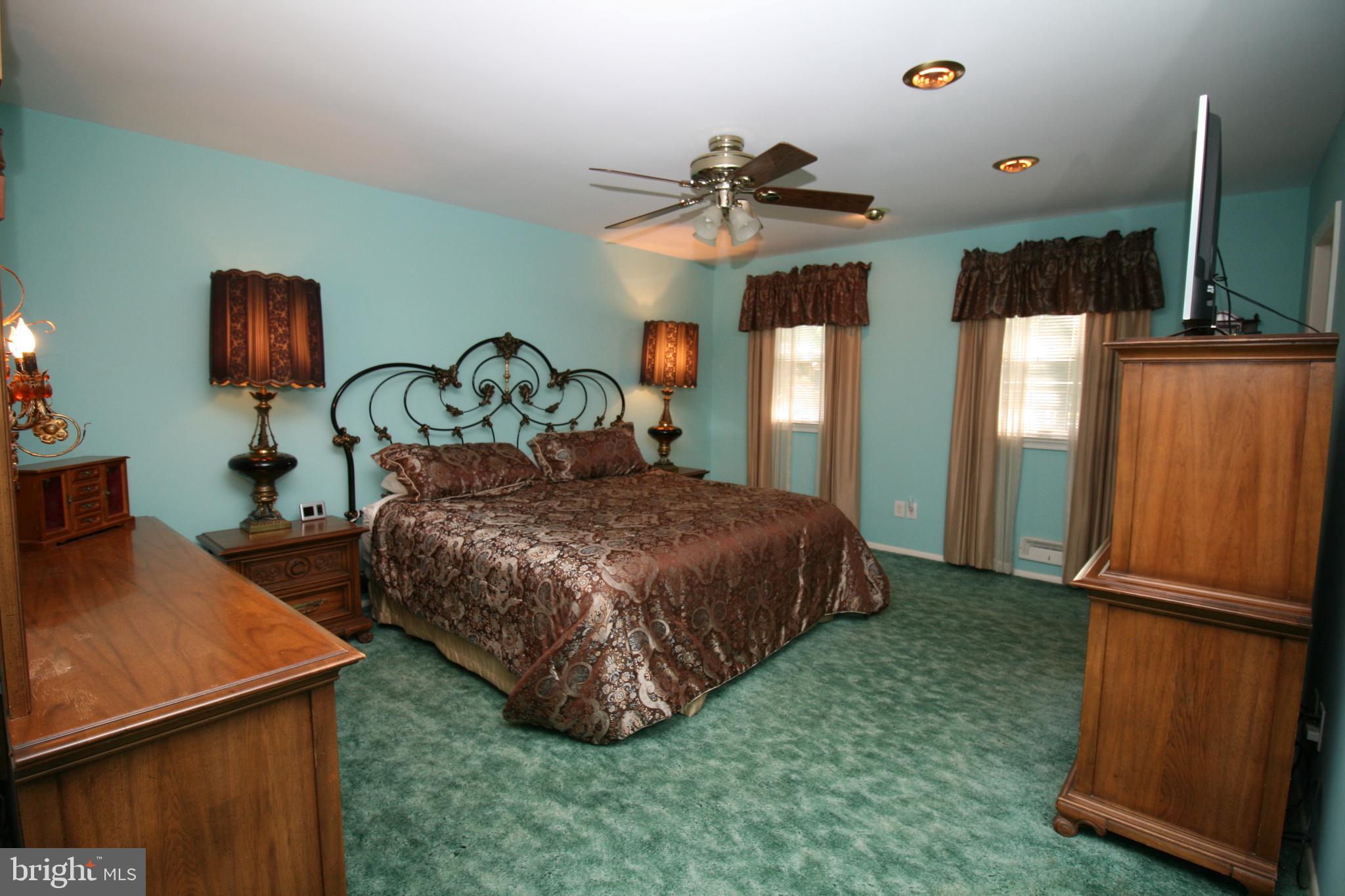 15 Hilltop Drive Cherry Hill, NJ 08003 - Photo 16 of 54 Main Bedroom
