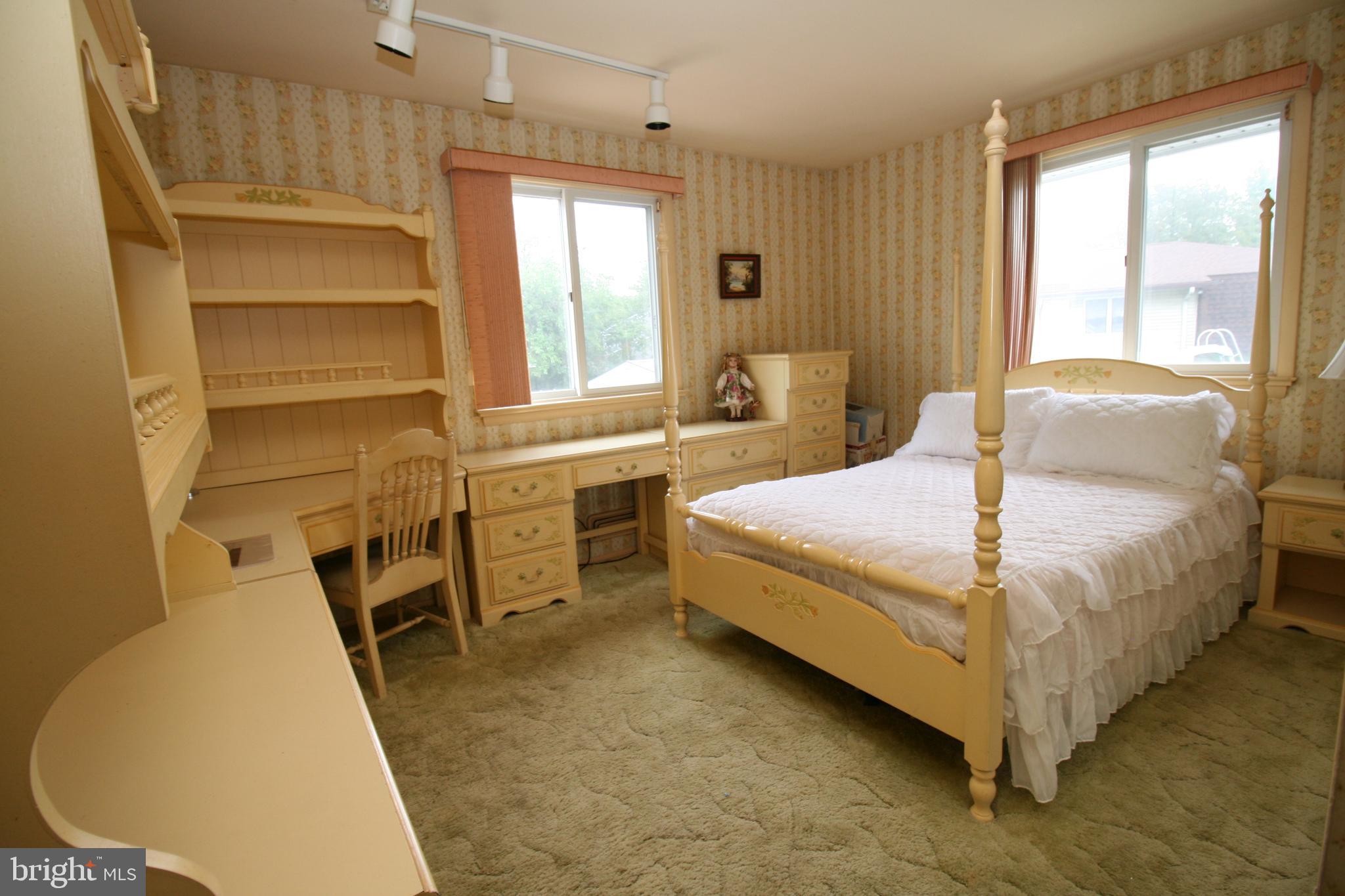 15 Hilltop Drive Cherry Hill, NJ 08003 - Photo 21 of 54 Third Bed