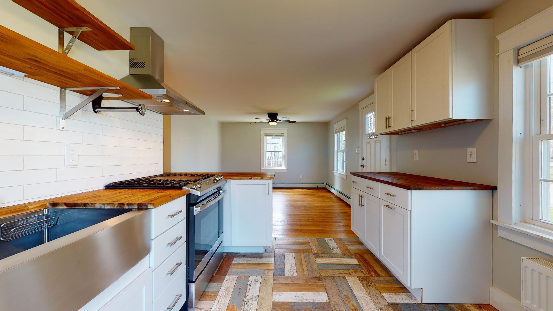 130 Gleckler Road Portland, ME 04103 - Photo 4 of 31 7-web-or-mls-130-Gleckler-Road-Portland-