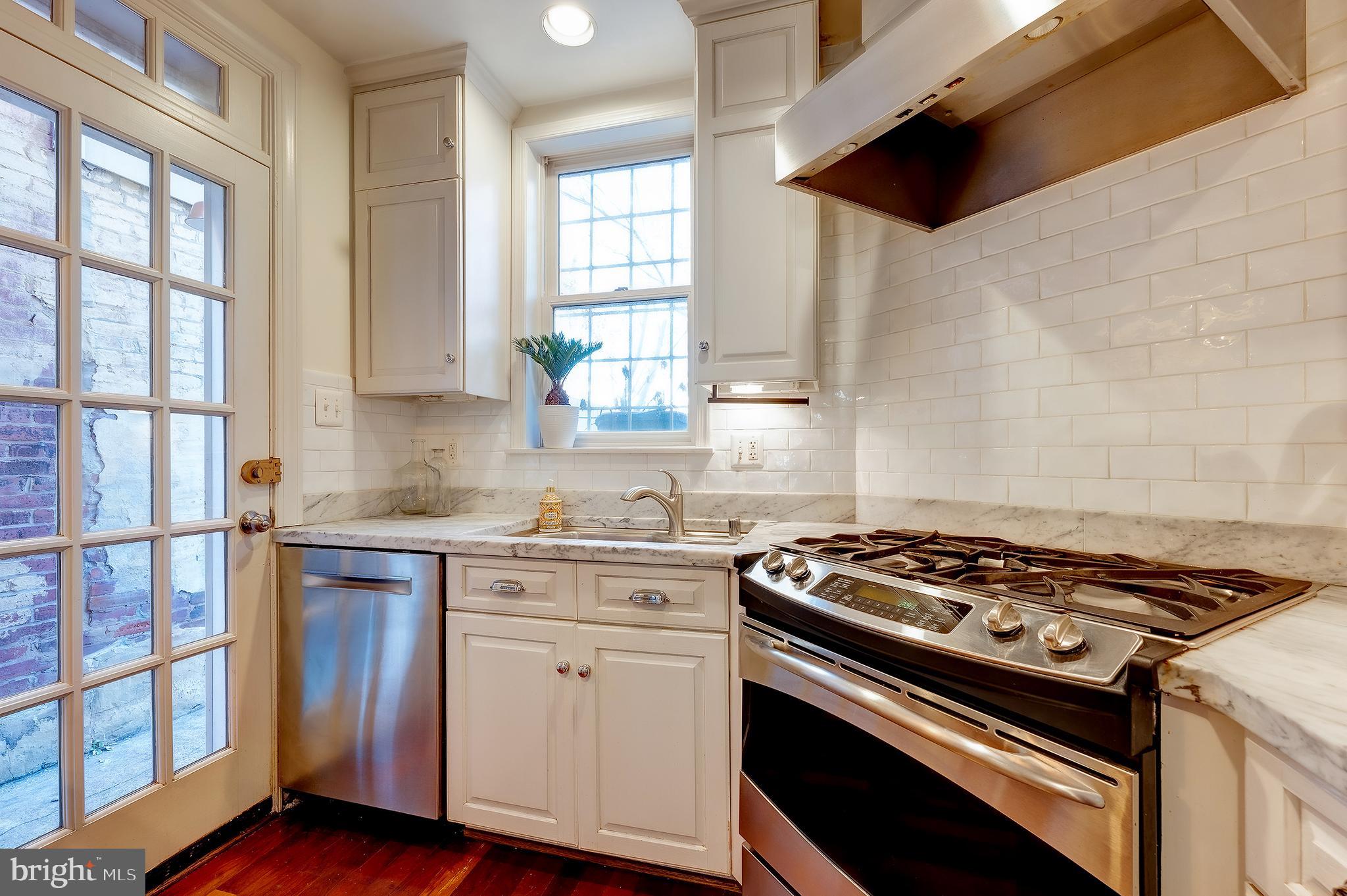 421 9th Street Northeast Washington, DC 20002 - Photo 16 of 43