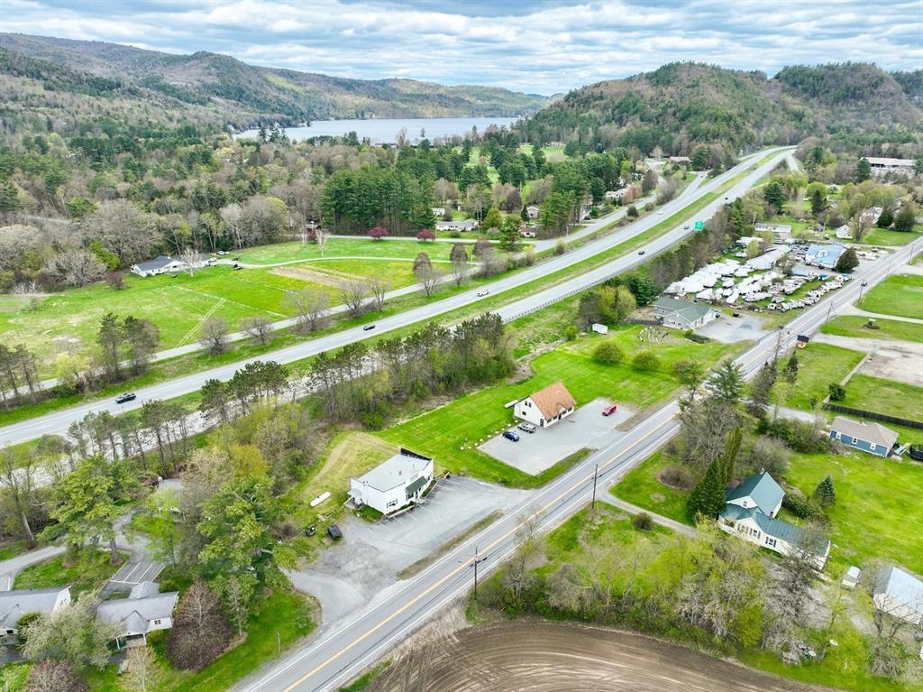 456 Highway 5 Fairlee, VT 05045 - Photo 4 of 43