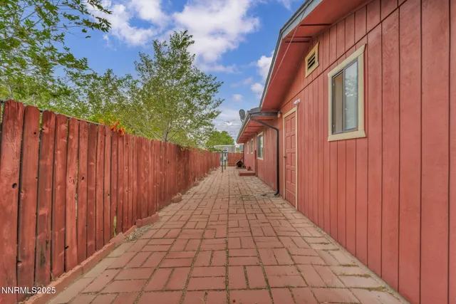 $549,000 | 167 East 7th Avenue, Sun Valley, NV 89433