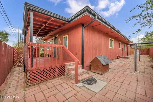 $549,000 | 167 East 7th Avenue, Sun Valley, NV 89433