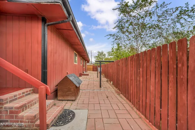 $549,000 | 167 East 7th Avenue, Sun Valley, NV 89433