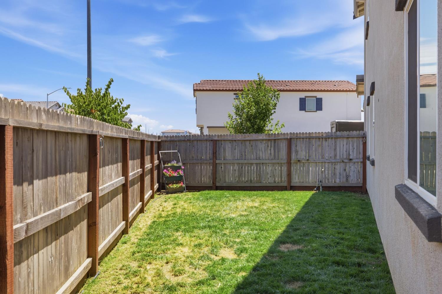 12201 Encanto Way Rancho Cordova, CA 95742 - Photo 34 of 38