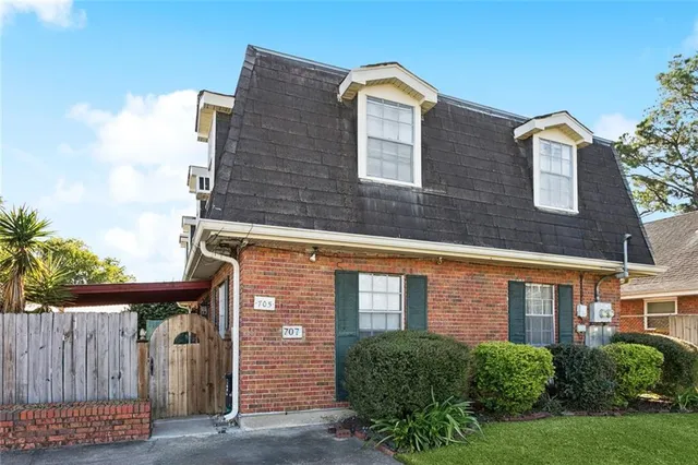 $350,000 | 705-707 Lake Avenue, Metairie, LA 70005