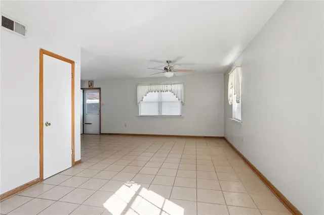 $350,000 | 705-707 Lake Avenue, Metairie, LA 70005