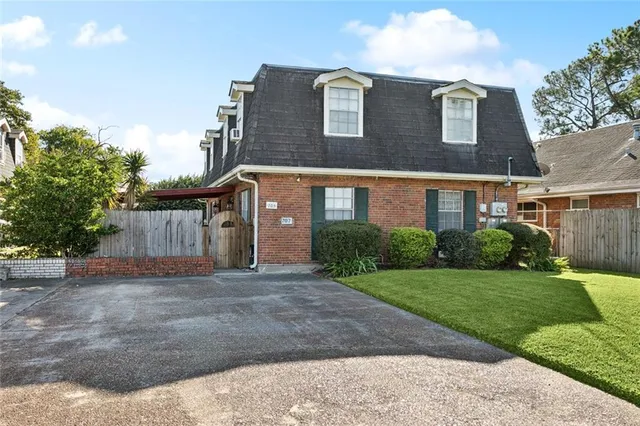 $350,000 | 705-707 Lake Avenue, Metairie, LA 70005