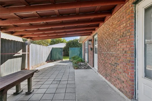 $350,000 | 705-707 Lake Avenue, Metairie, LA 70005