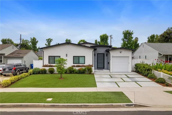 $1,595,950 | 17336 Collins Street, Encino, CA 91316