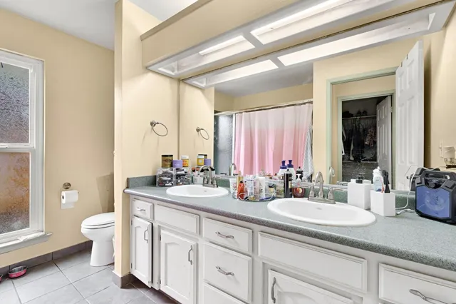 $420,000 | 5093 West Los Altos Avenue, Fresno, CA 93722